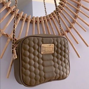 •BEBE• LUXURY QUILTED CROSSBODY CHAIN PURSE✨💃💋